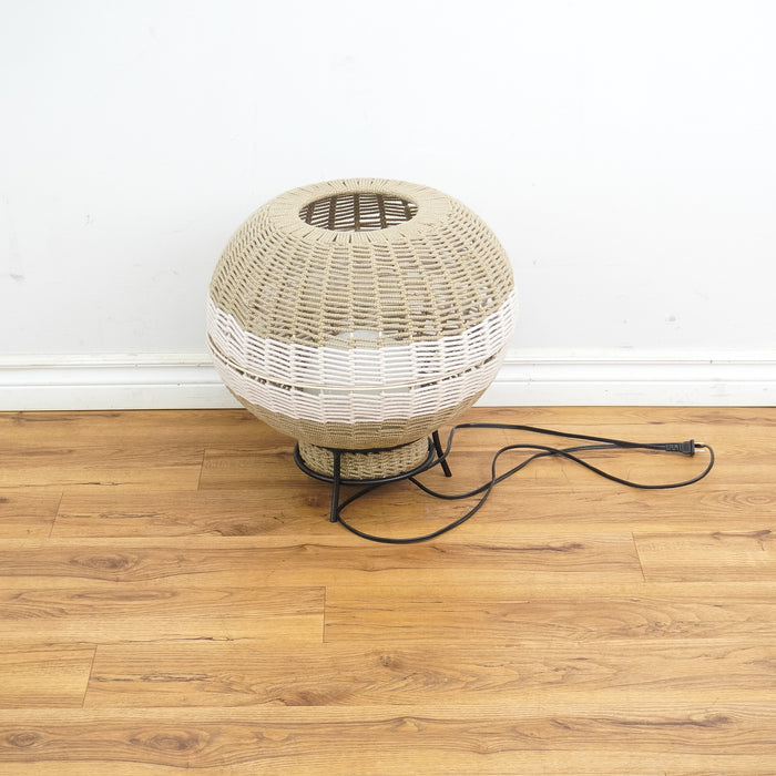 18-Inch Round Weaved Basket Floor Lamp in Beige and White