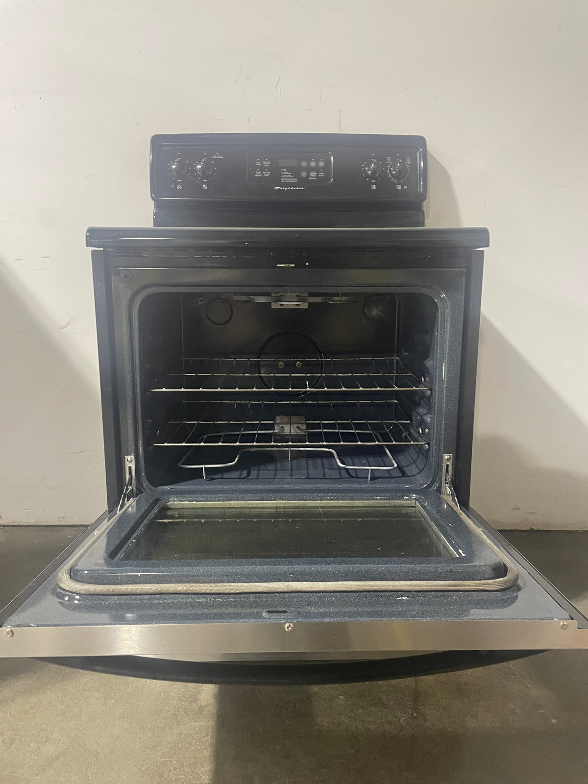 Frigidaire Range