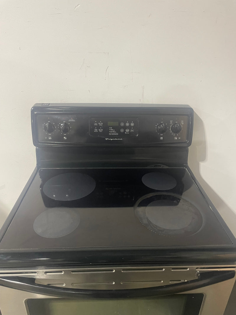 Frigidaire Range