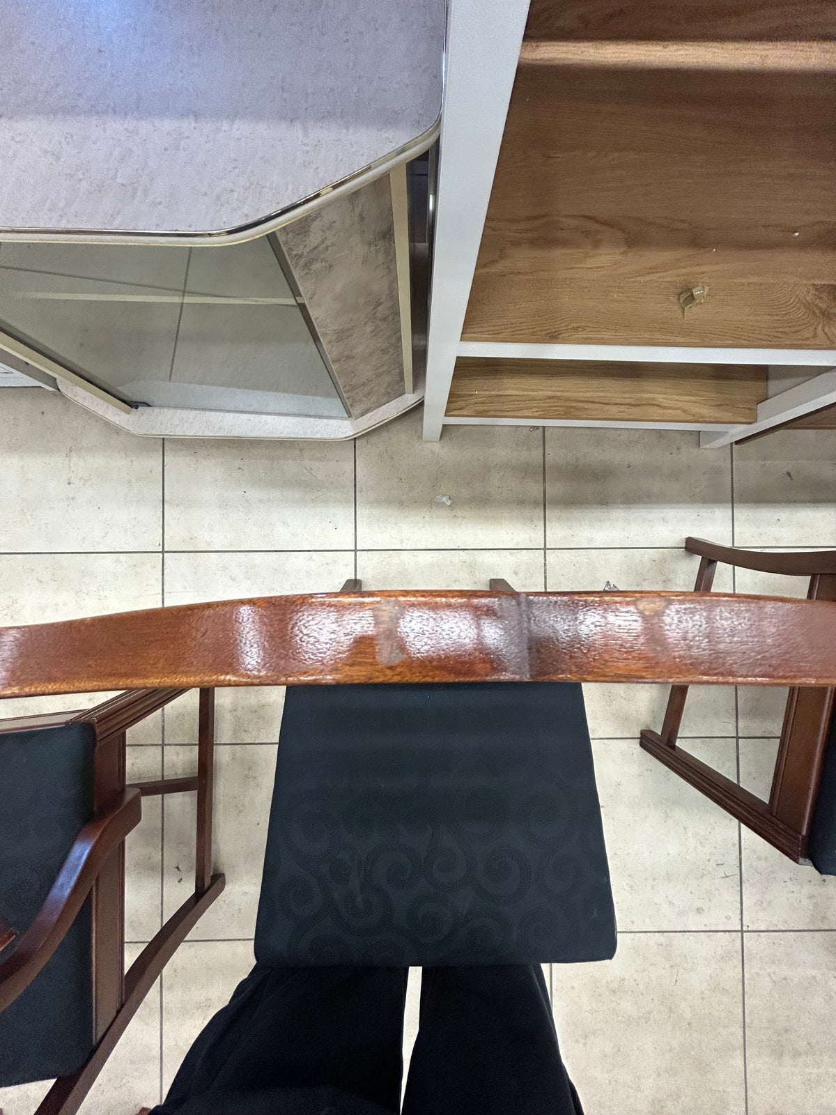 Echelle Dining Chair Set (A Set of Six)