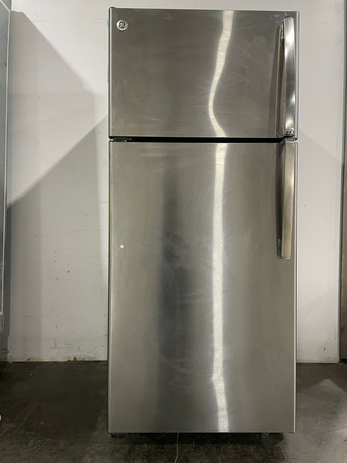 GE 28" Stainless Steel Fridge