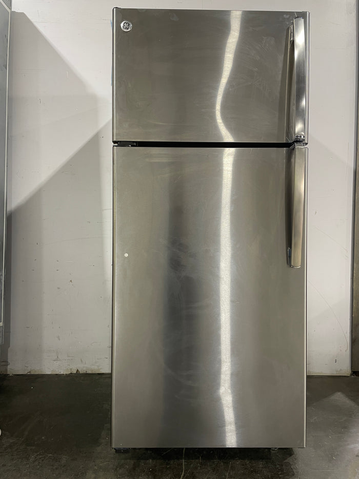 GE 28" Stainless Steel Fridge