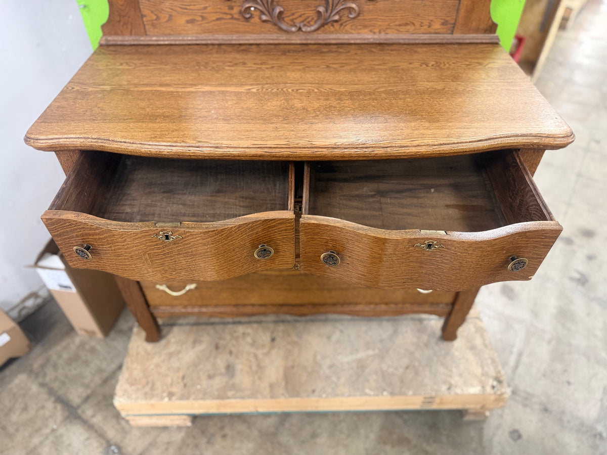 Light Brown Antique Dresser