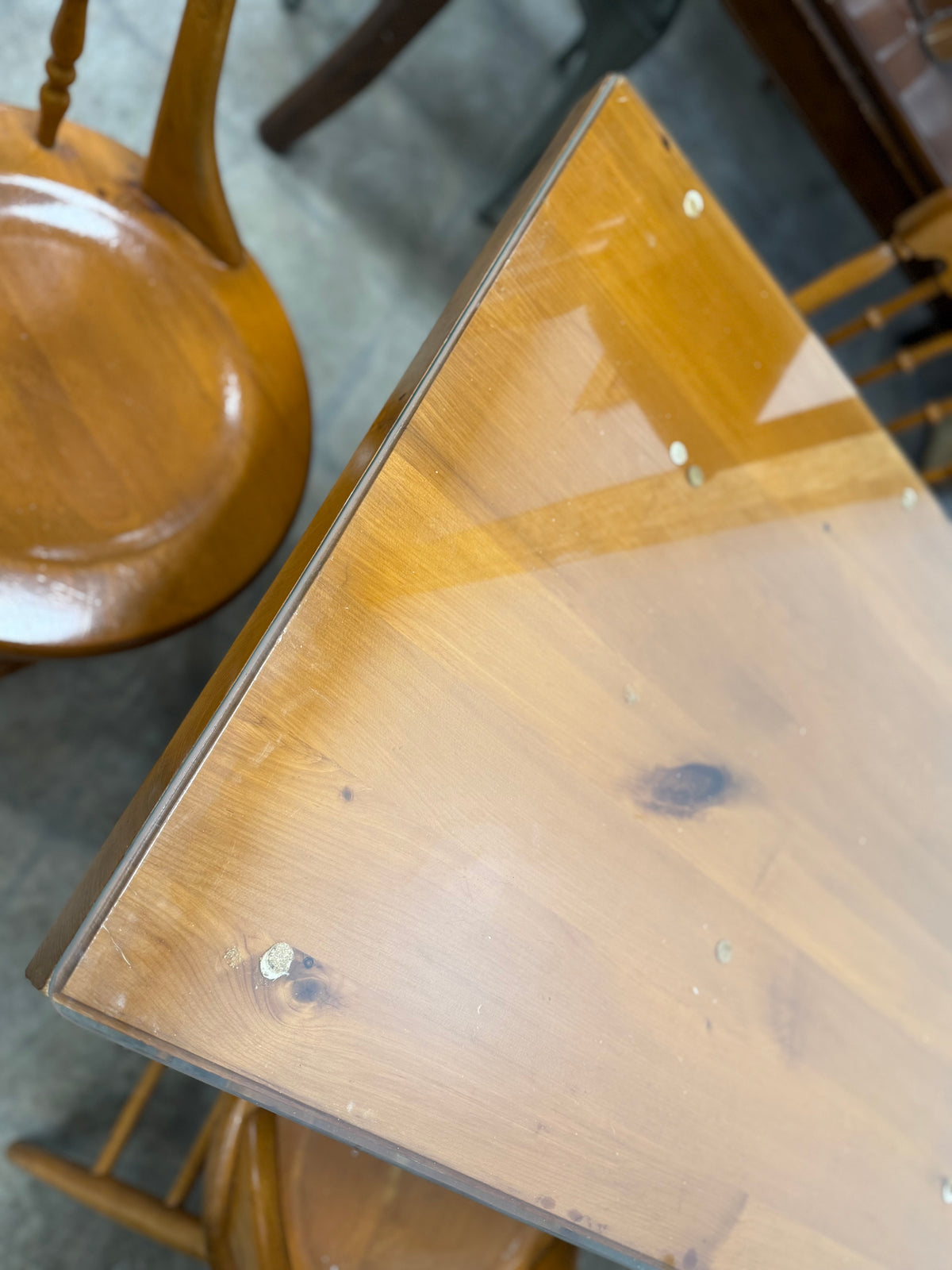 Honey Brown Rustic Style Dining Set