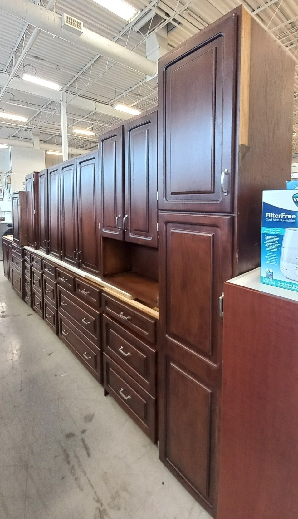 Set of 13 Brown Kitchen Cabinets