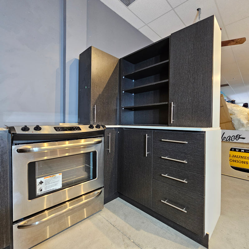 Flat Cabinet Kitchen Set