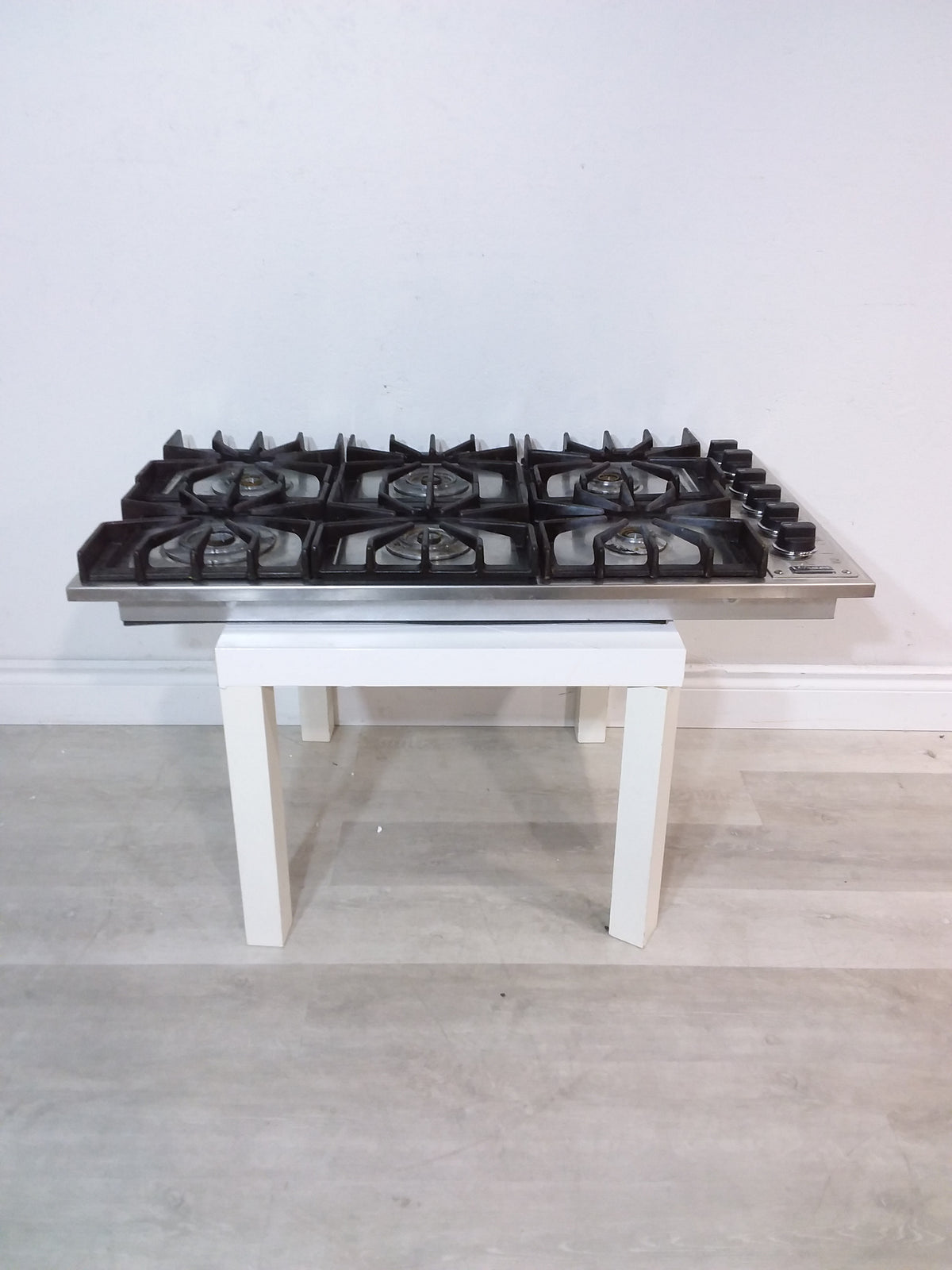 Ultraline Professional Gas Cooktop Habitat ReStore GTA