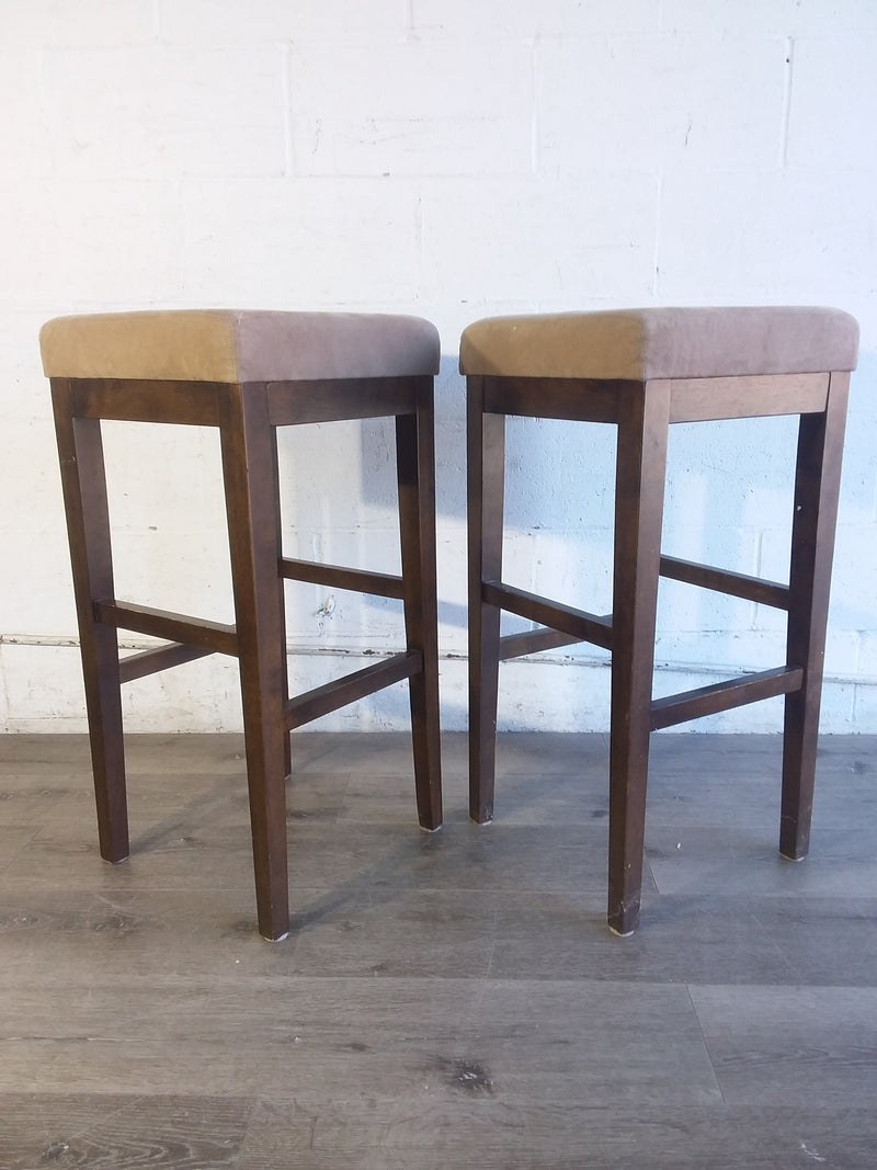 Faux Suede Top  Bar Stool In Taupe