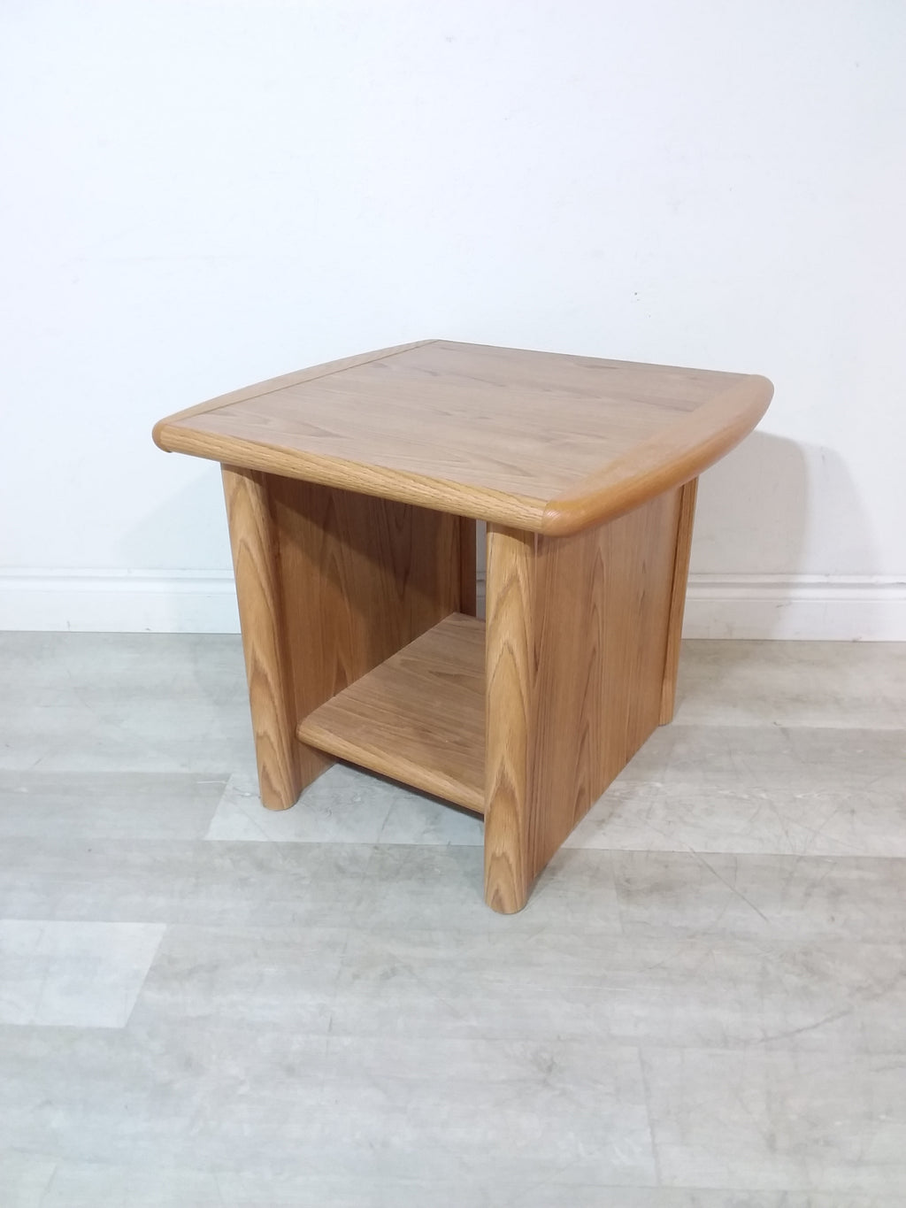 25" Wide Side Table
