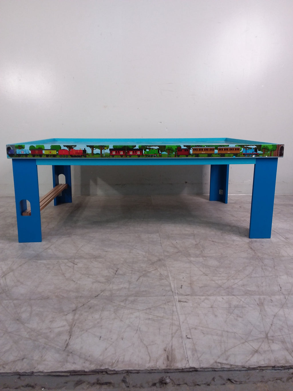 Thomas and Friends Train Table