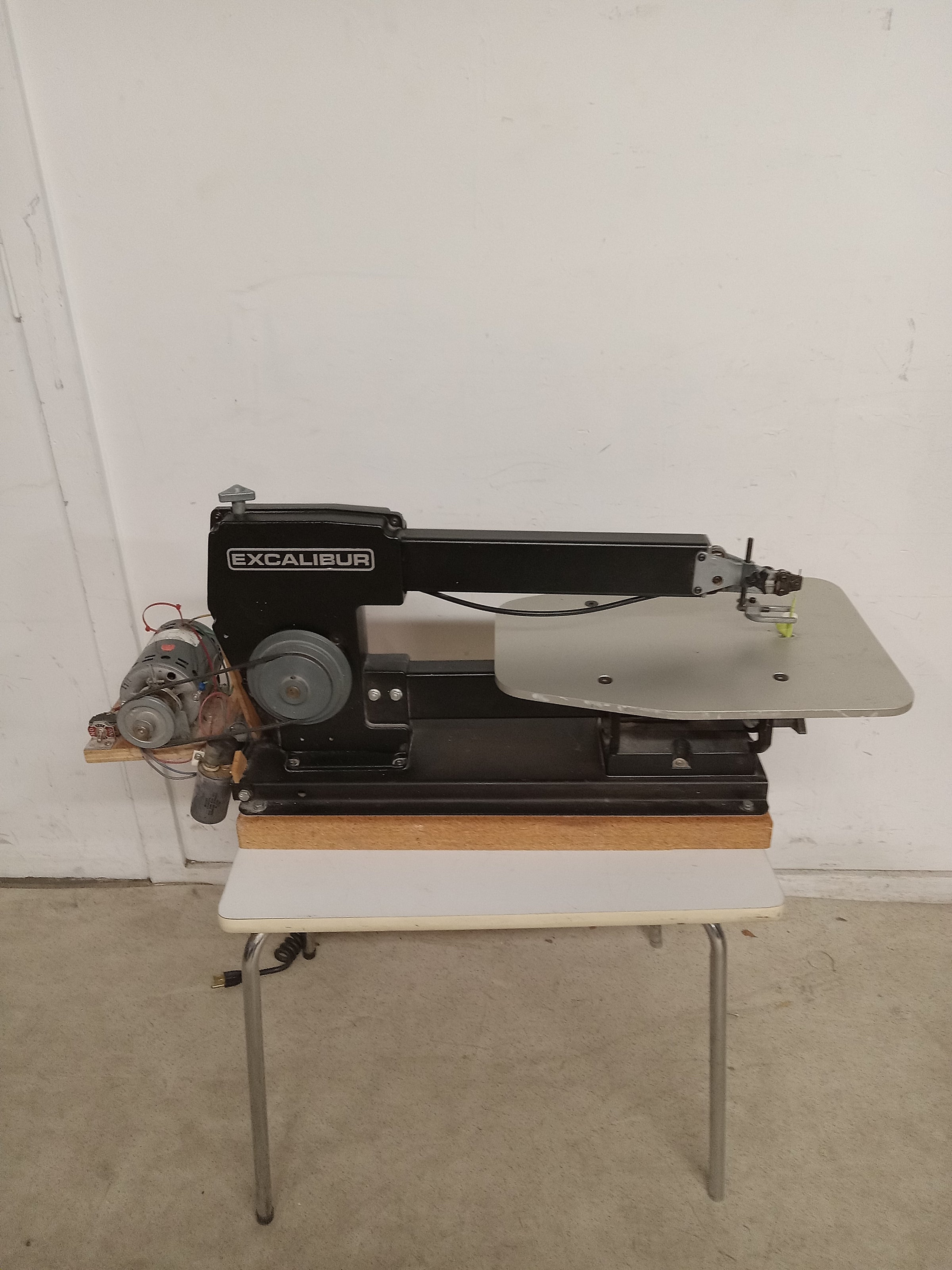Excalibur Tilting Head Scroll Saw Habitat ReStore GTA