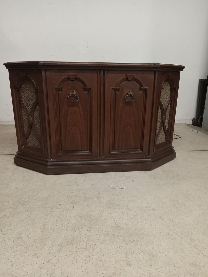 Electrohome Sorrento Stereo Cabinet