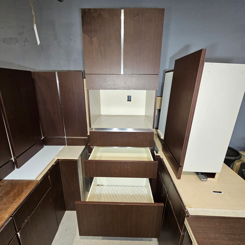 Modern Thermofoil Kitchen