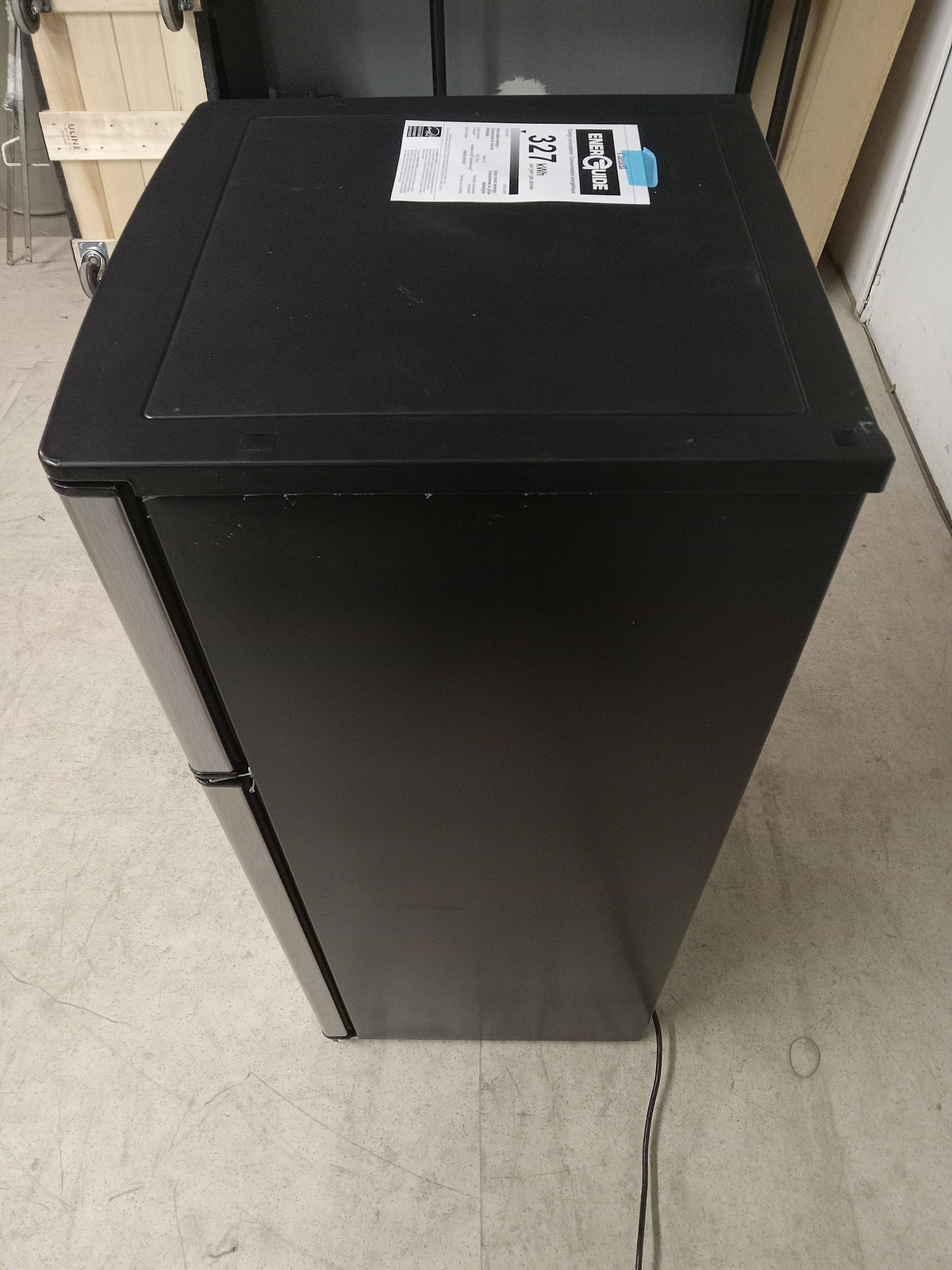 19"W Magic Chef Two Door Refrigerator