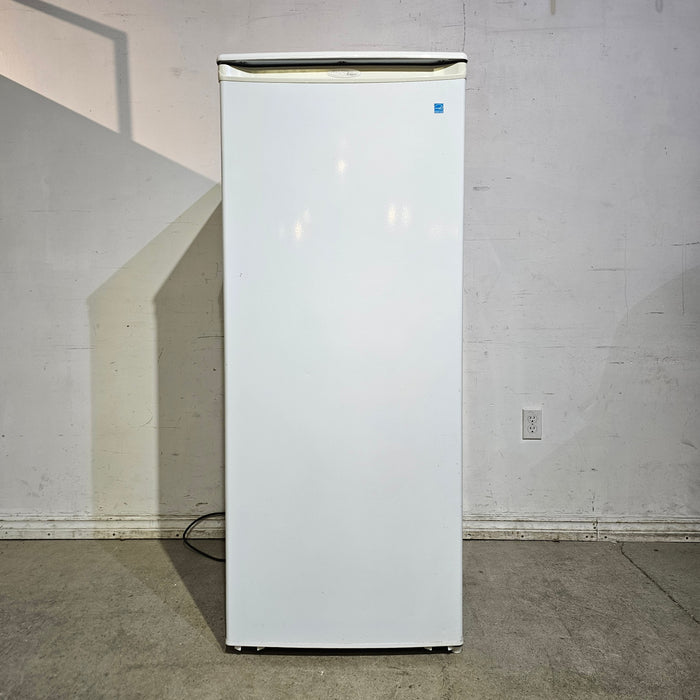 Danby 3.5 cu. ft. Standing Freezer