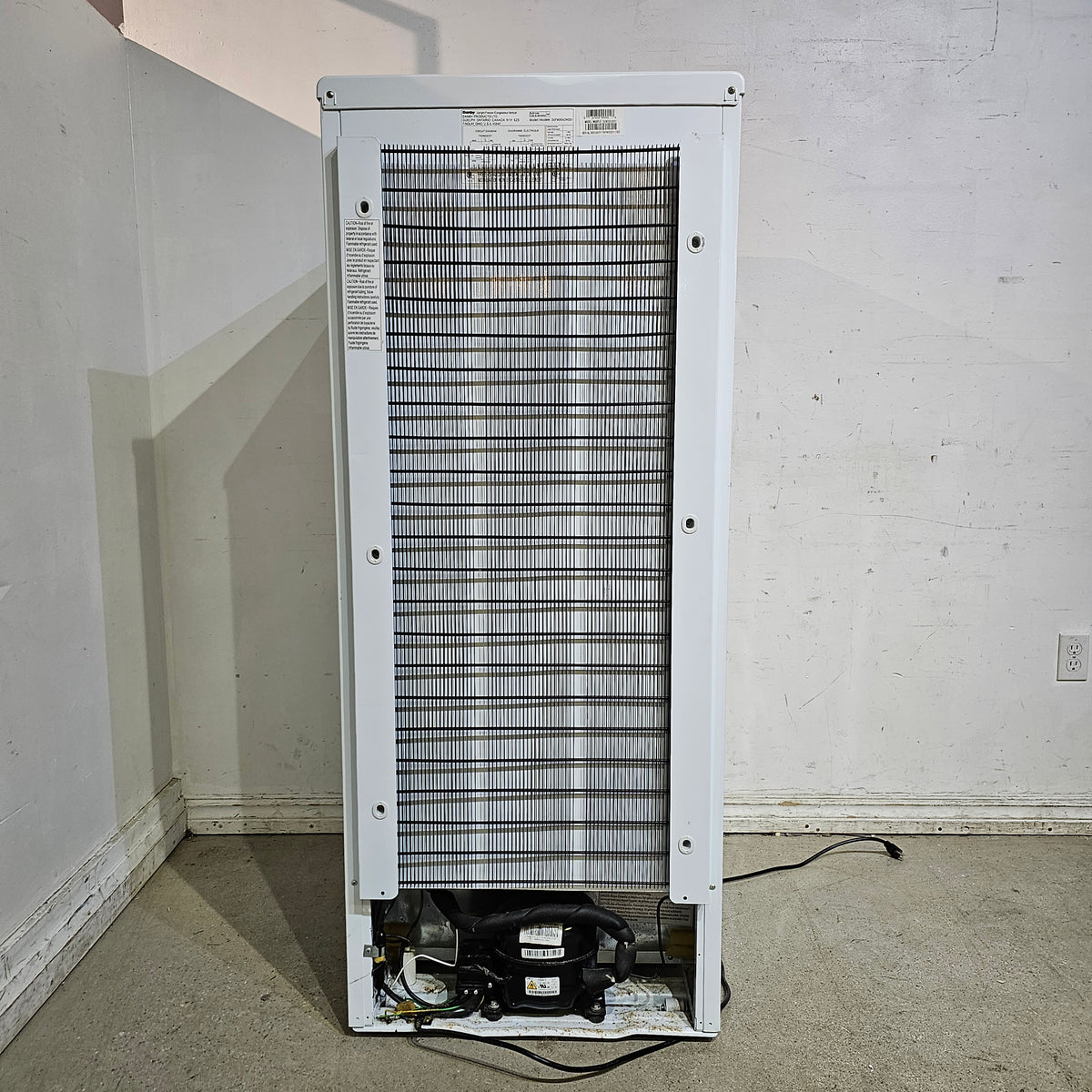 Danby 3.5 cu. ft. Standing Freezer