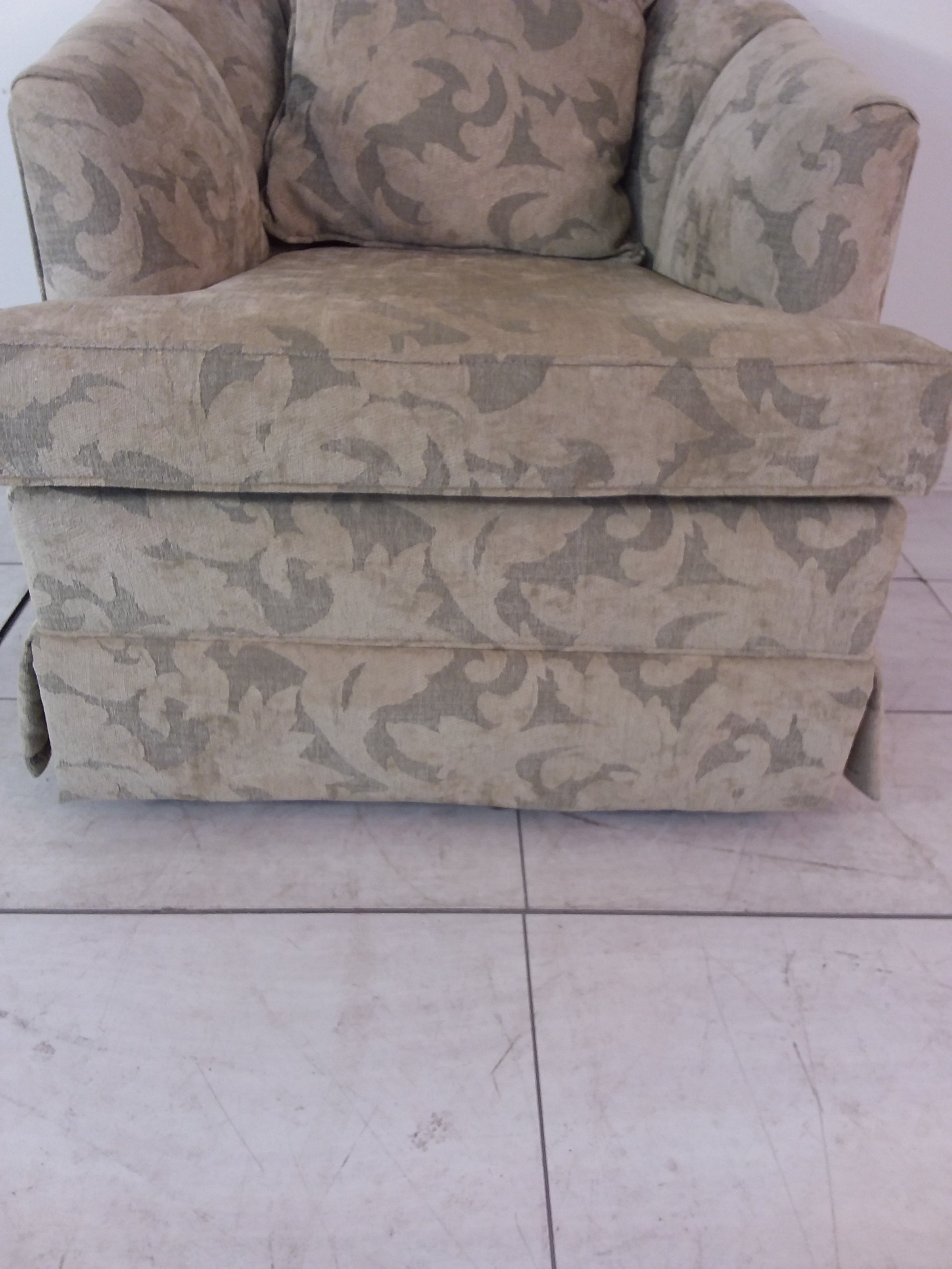 Tub Swivel Armchair Habitat ReStore GTA