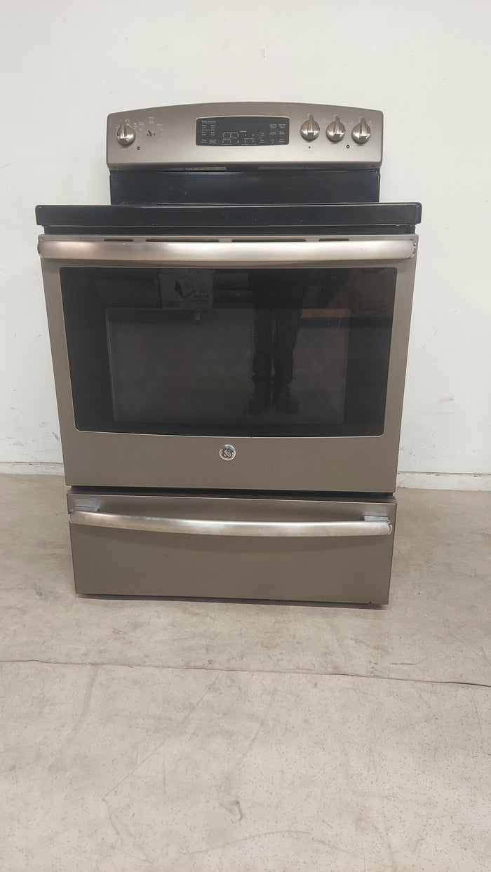 30"W GE Electric Stove