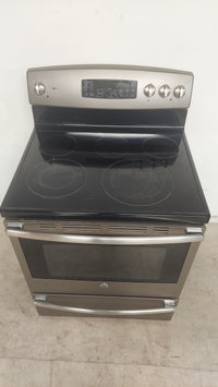 30"W GE Electric Stove