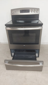 30"W GE Electric Stove