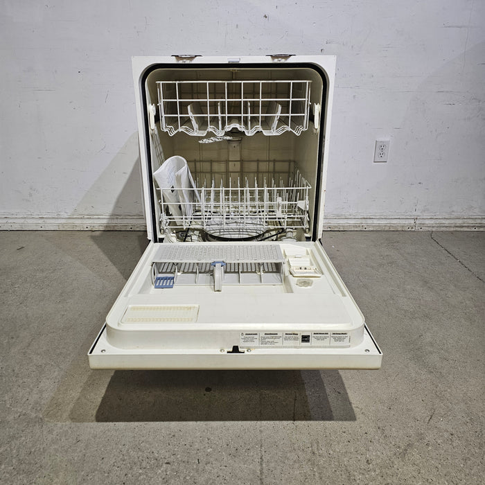 Whirlpool Built-In Dishwaser