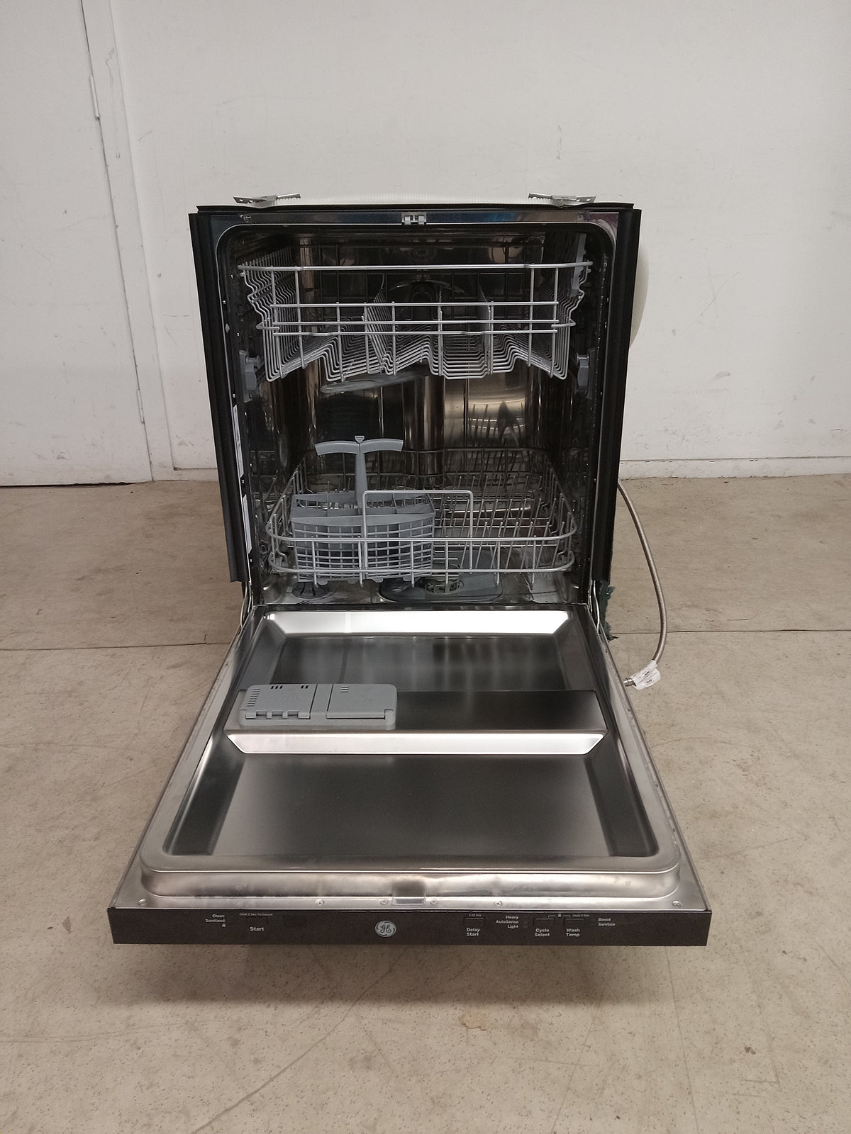 23.25"W General Electric Stainless Steel Dishwasher