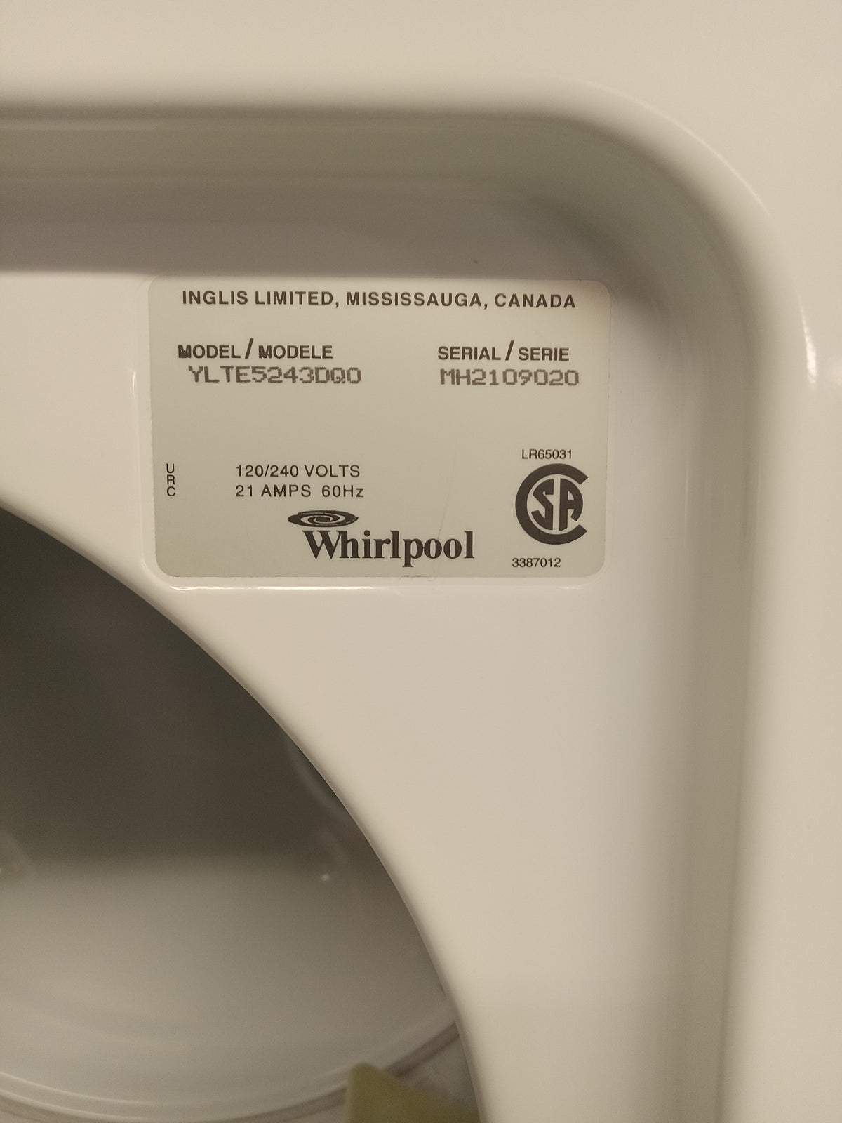 24"W White Whirlpool Washer/Dryer Combo