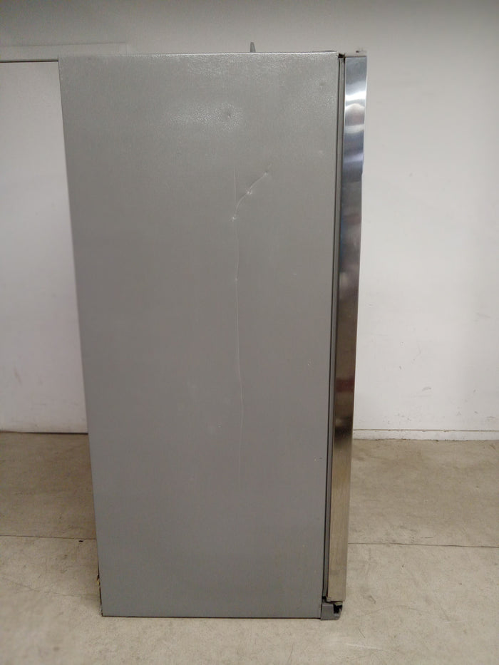 35" W Whirlpool Fridge