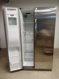 35" W Whirlpool Fridge