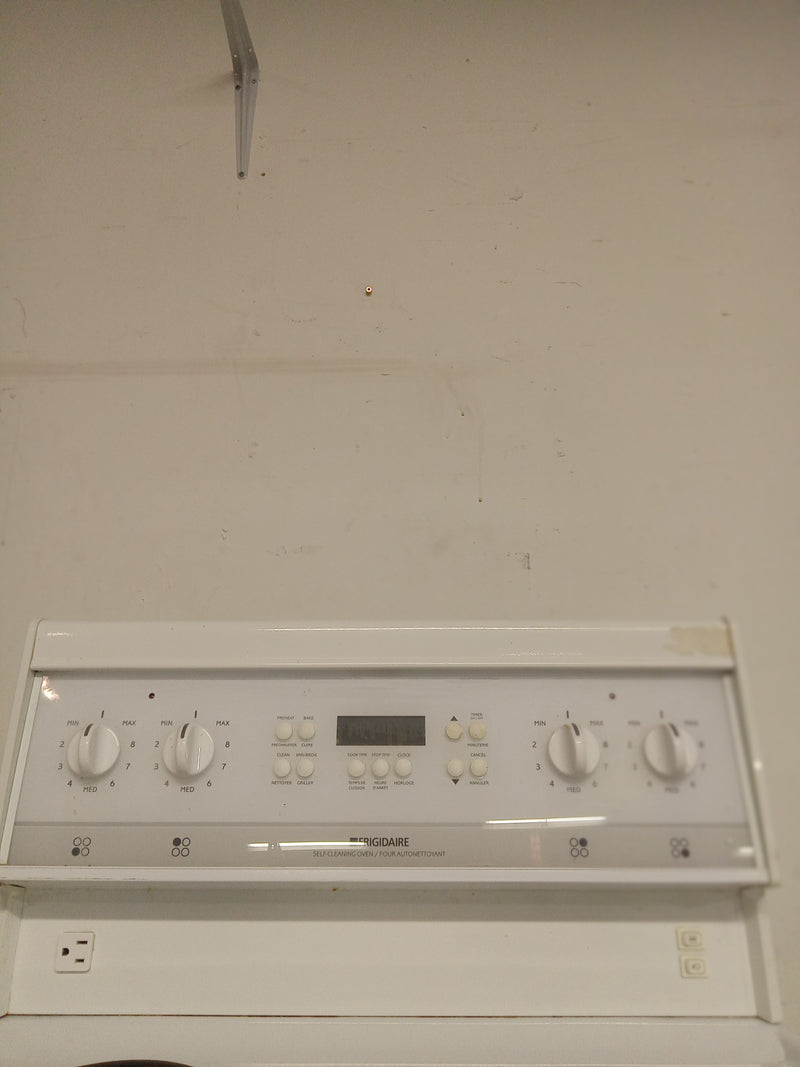 24" Frigidaire Electric Stove