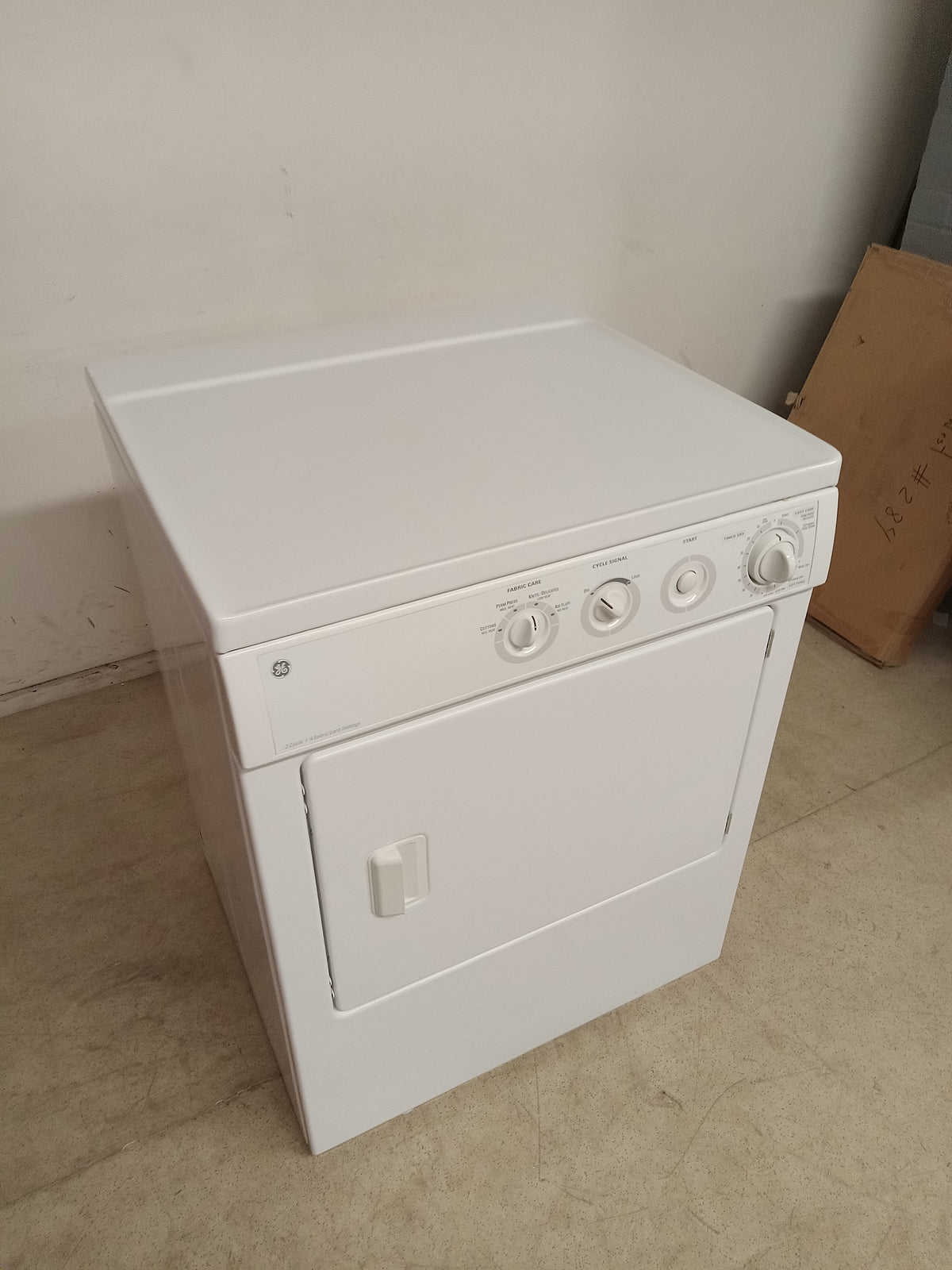 27"W General Electric Dryer