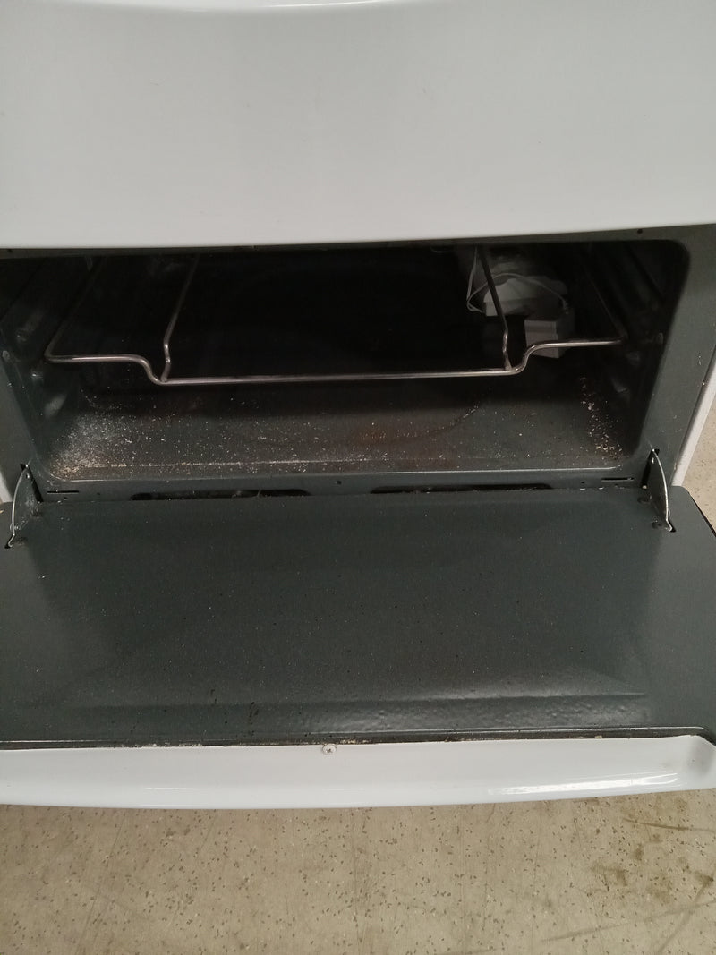24"W General Electric White Gas Stove