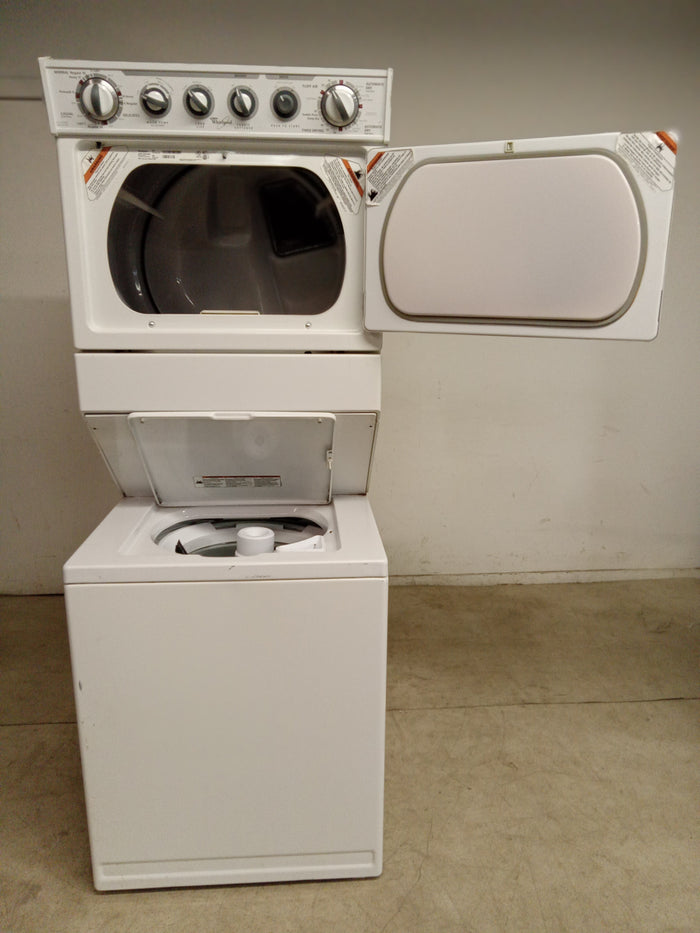 27.5" W Whirlpool Washer and Dryer Combo