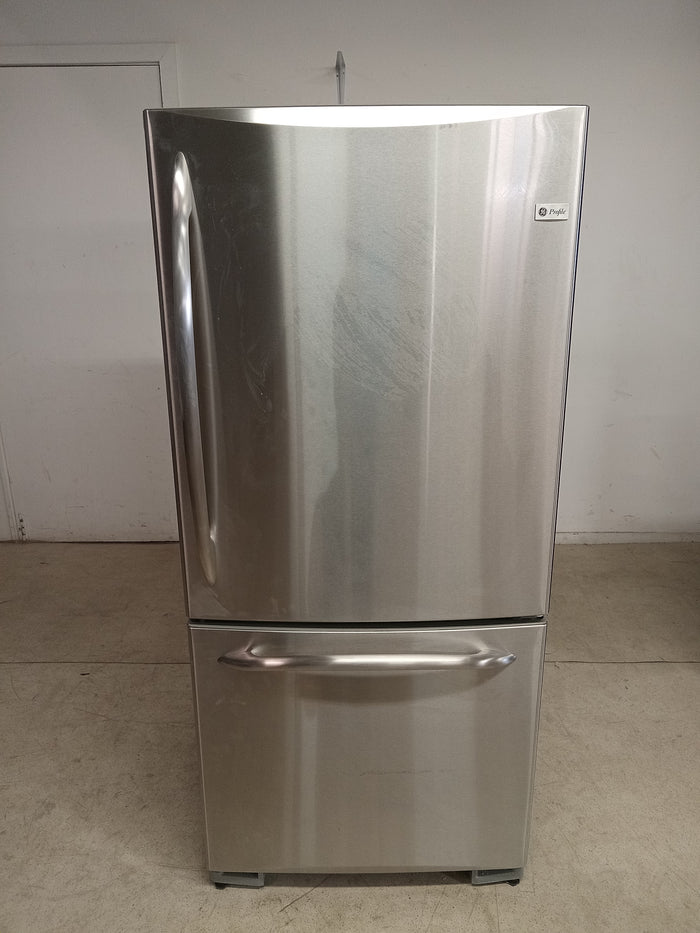 30"W General Electric Stainless Steel Refrigerator