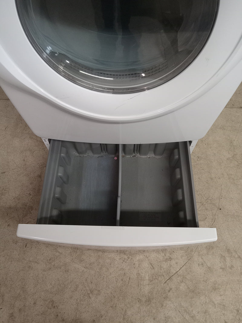 27"W Samsung Clothes Dryer