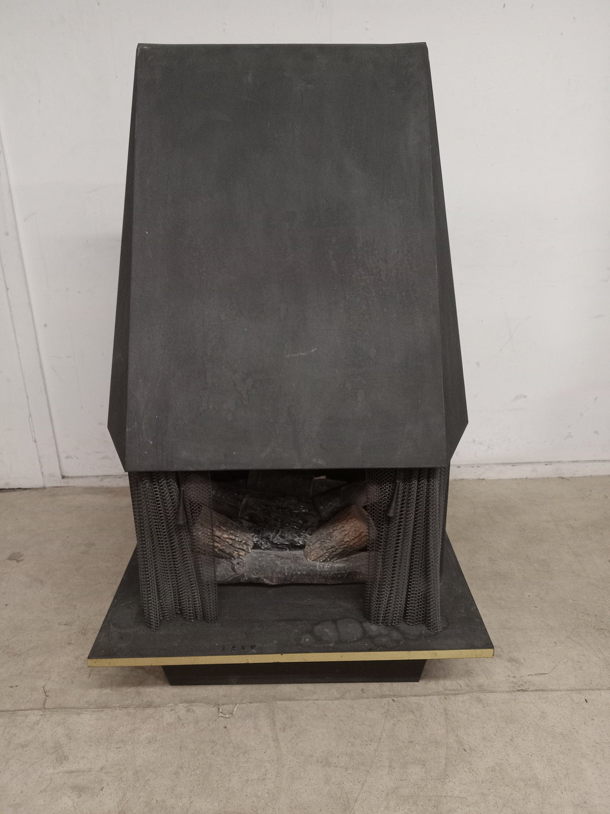 Gothic Style Electric Fireplace