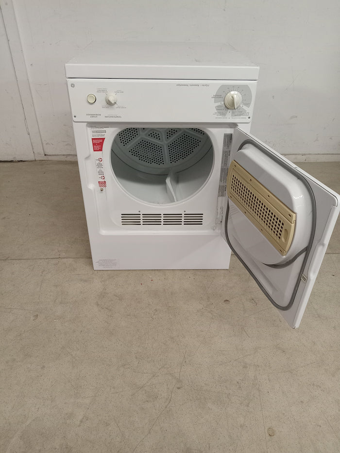 23.5"W White Stackable Clothes Dryer