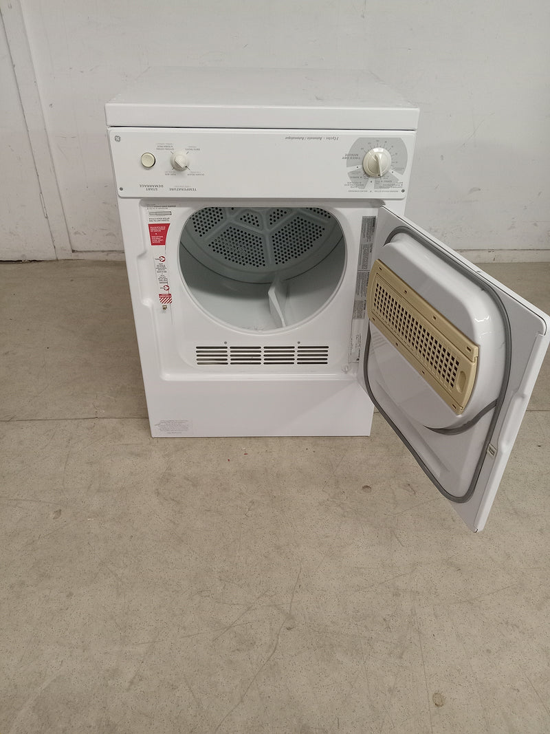 23.5"W White Stackable Clothes Dryer