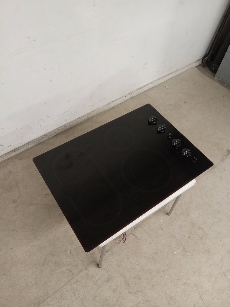 29.75"W General Electric Cooktop