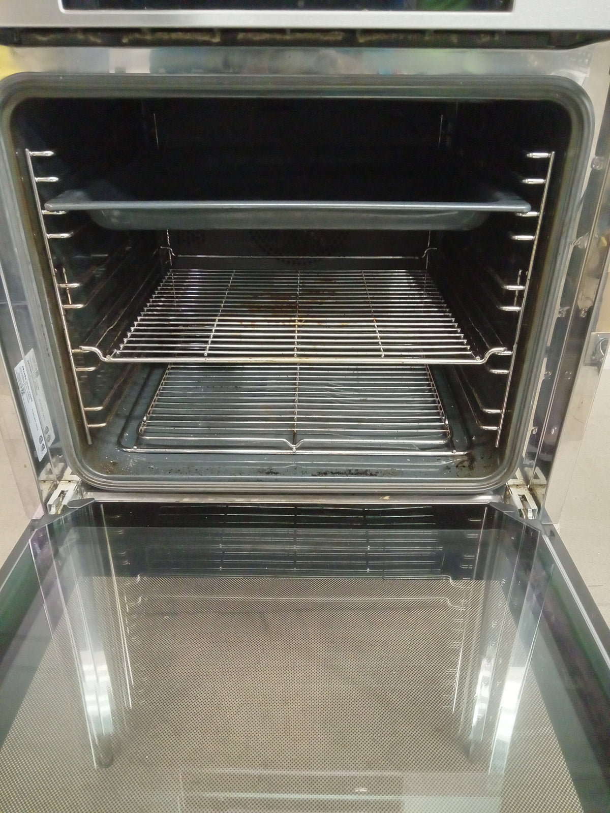 23.5"W Miele Wall Oven
