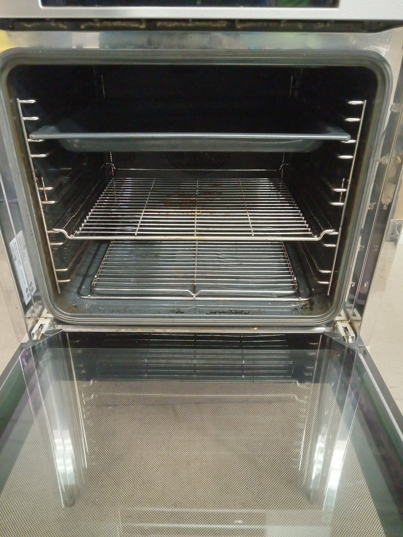 23.5"W Miele Wall Oven