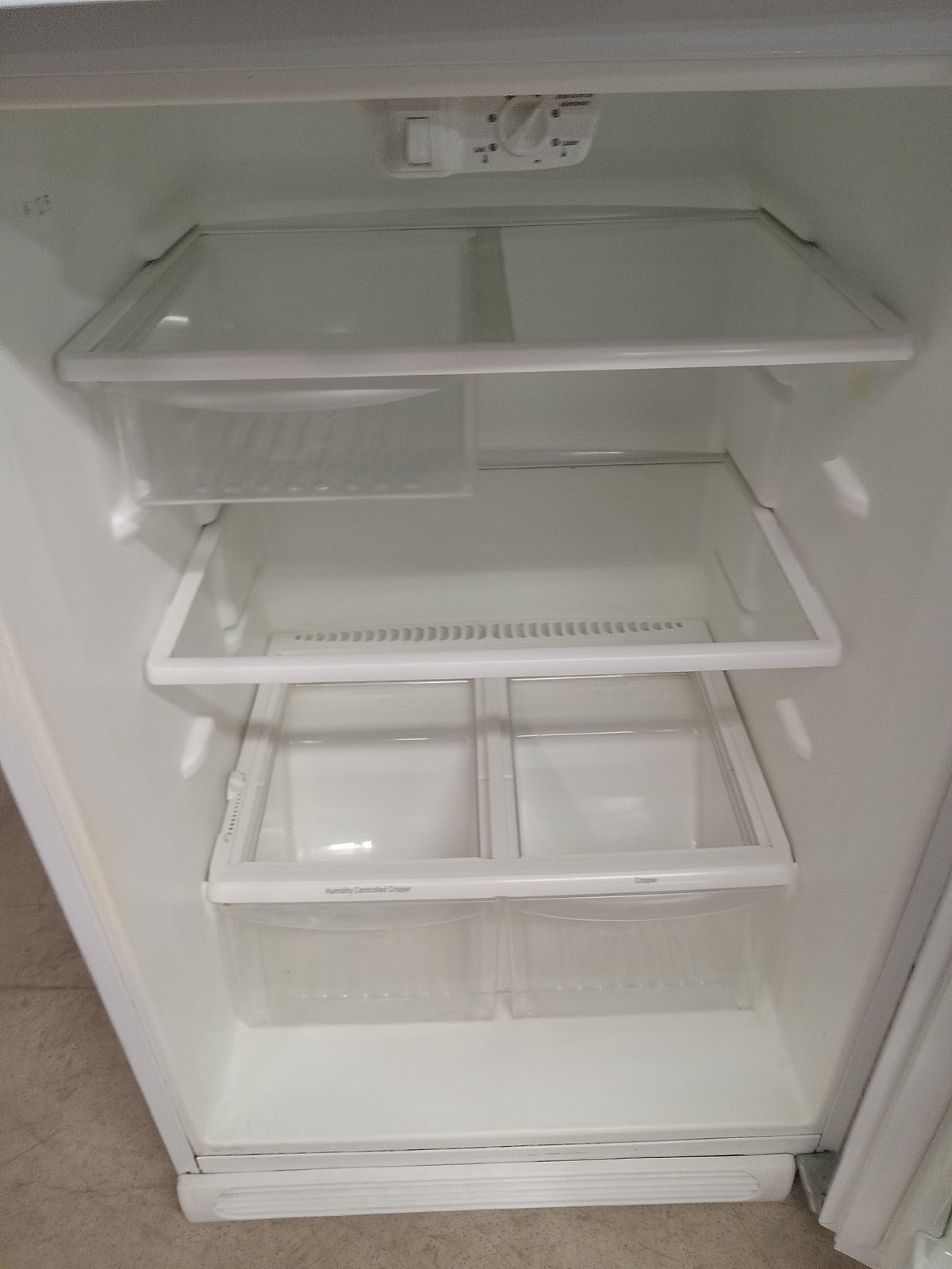 29.5"W White Kenmore Refrigerator