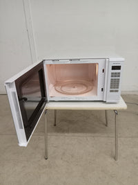 20.5"W White Panasonic Microwave