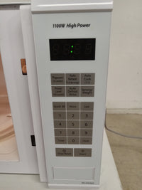 20.5"W White Panasonic Microwave
