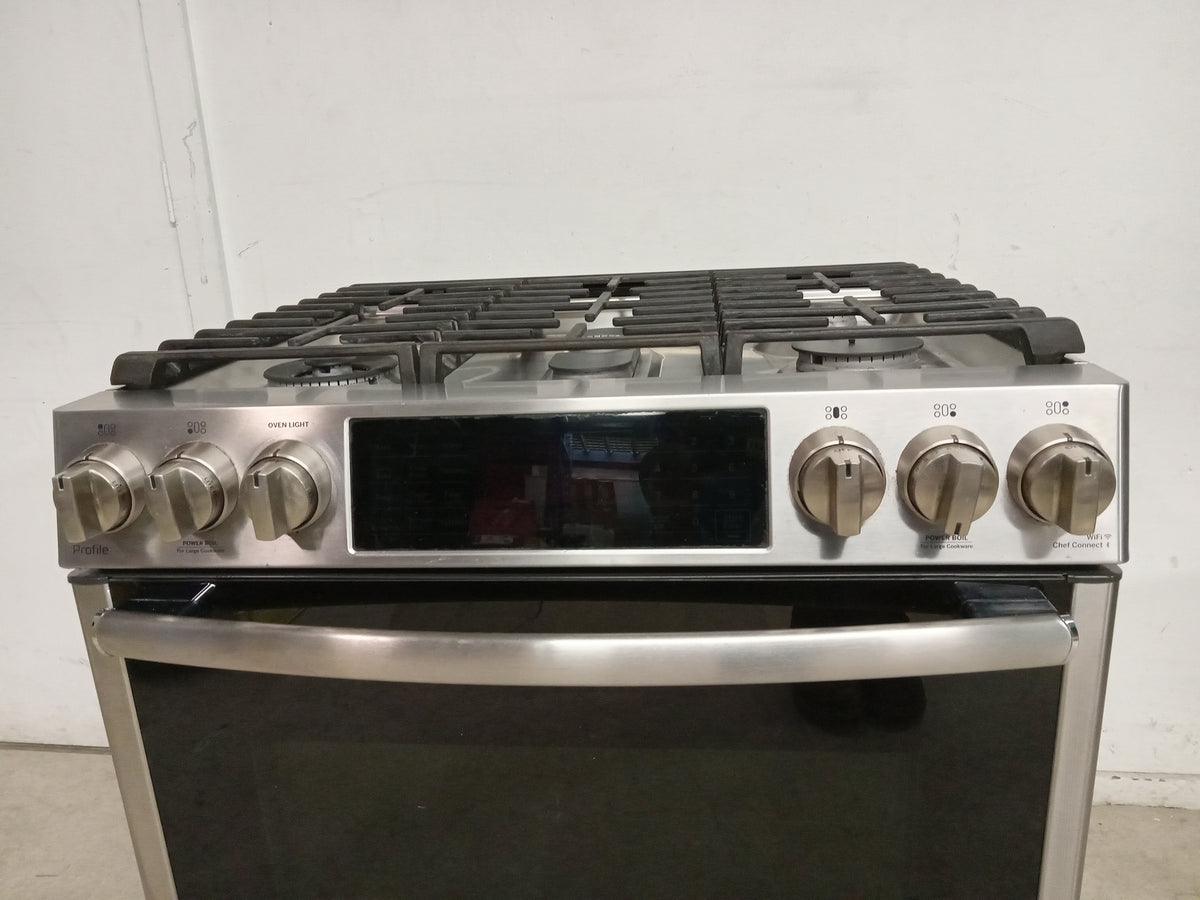 29.5"W General Electric Gas Stove