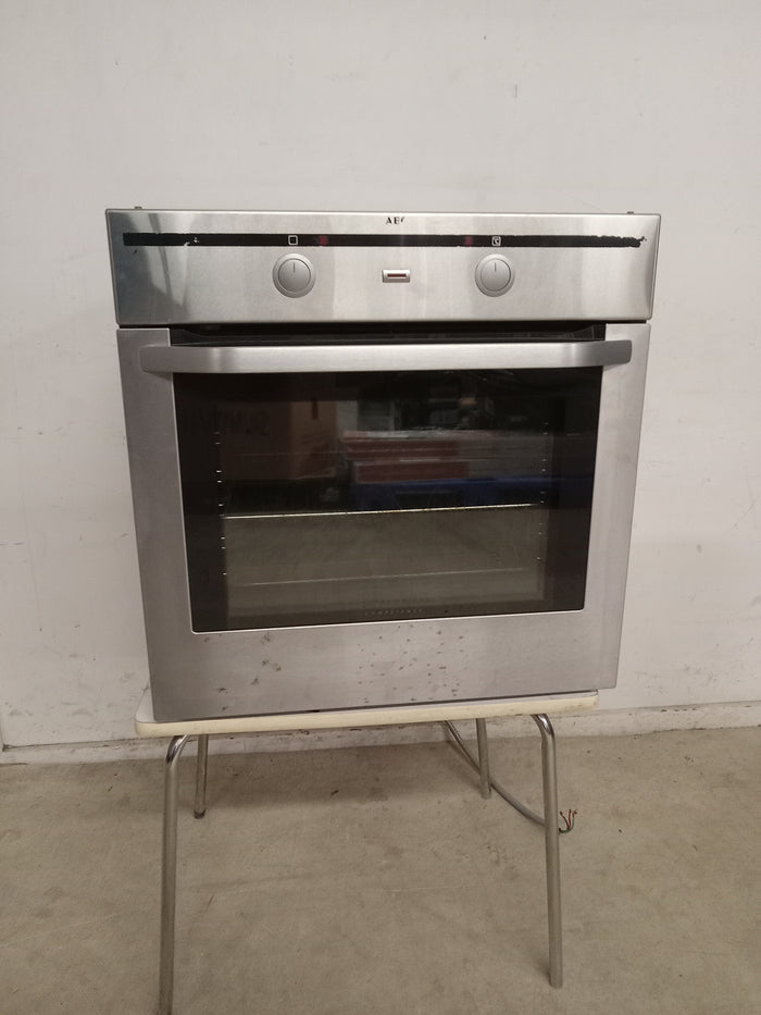 23.5"W AEG Built in Single Oven