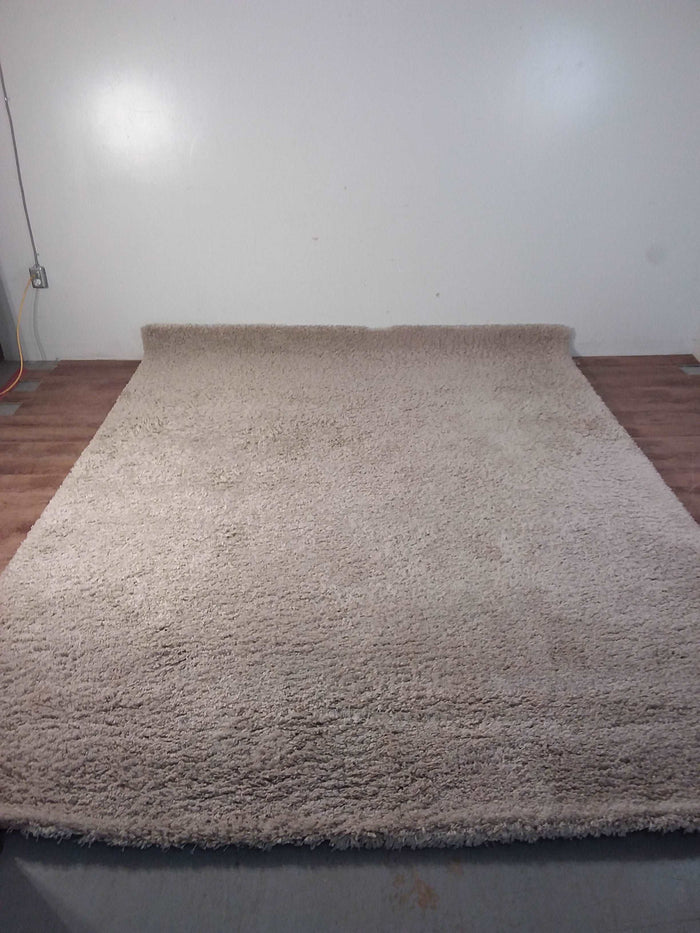 8ft by 10.7ft Grey Rug