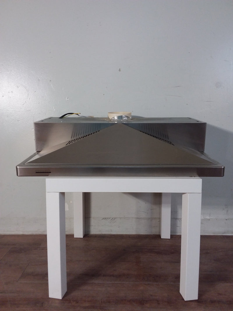 Pyramid Zephyr Stainless Steel Range Hood