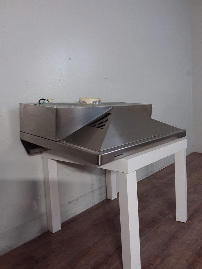 Pyramid Zephyr Stainless Steel Range Hood