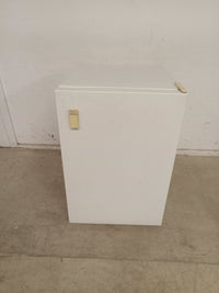 22"W White Kenmore Freezer
